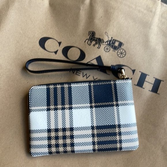 Coach Corner Zip Wristlet With Garden Plaid Print - Picture 6 of 15
